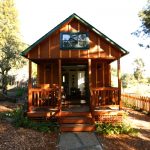 guest house front porch