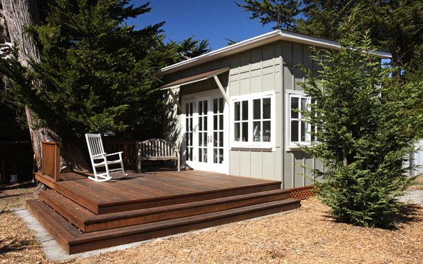 Art Studio Outside- Front Page Slideshow